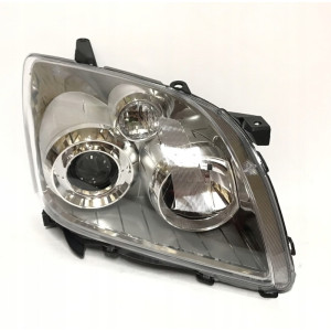REFLEKTOR TOYOTA AVENSIS T25 NOWY 06-09 - Części samochodowe Hansauto.pl